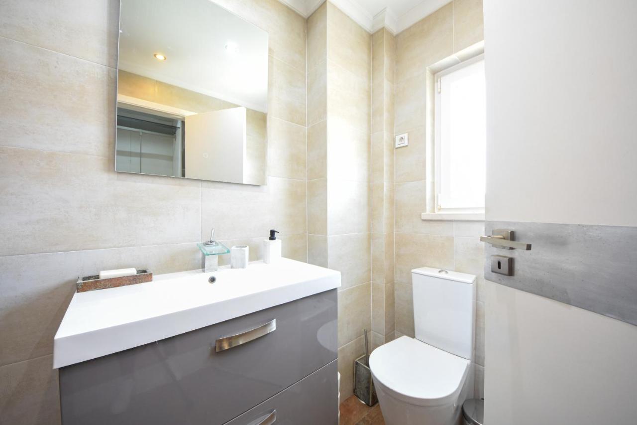 Aroeira Villa With Heated Pool By Golf Course, Beach And Lisbon Kültér fotó