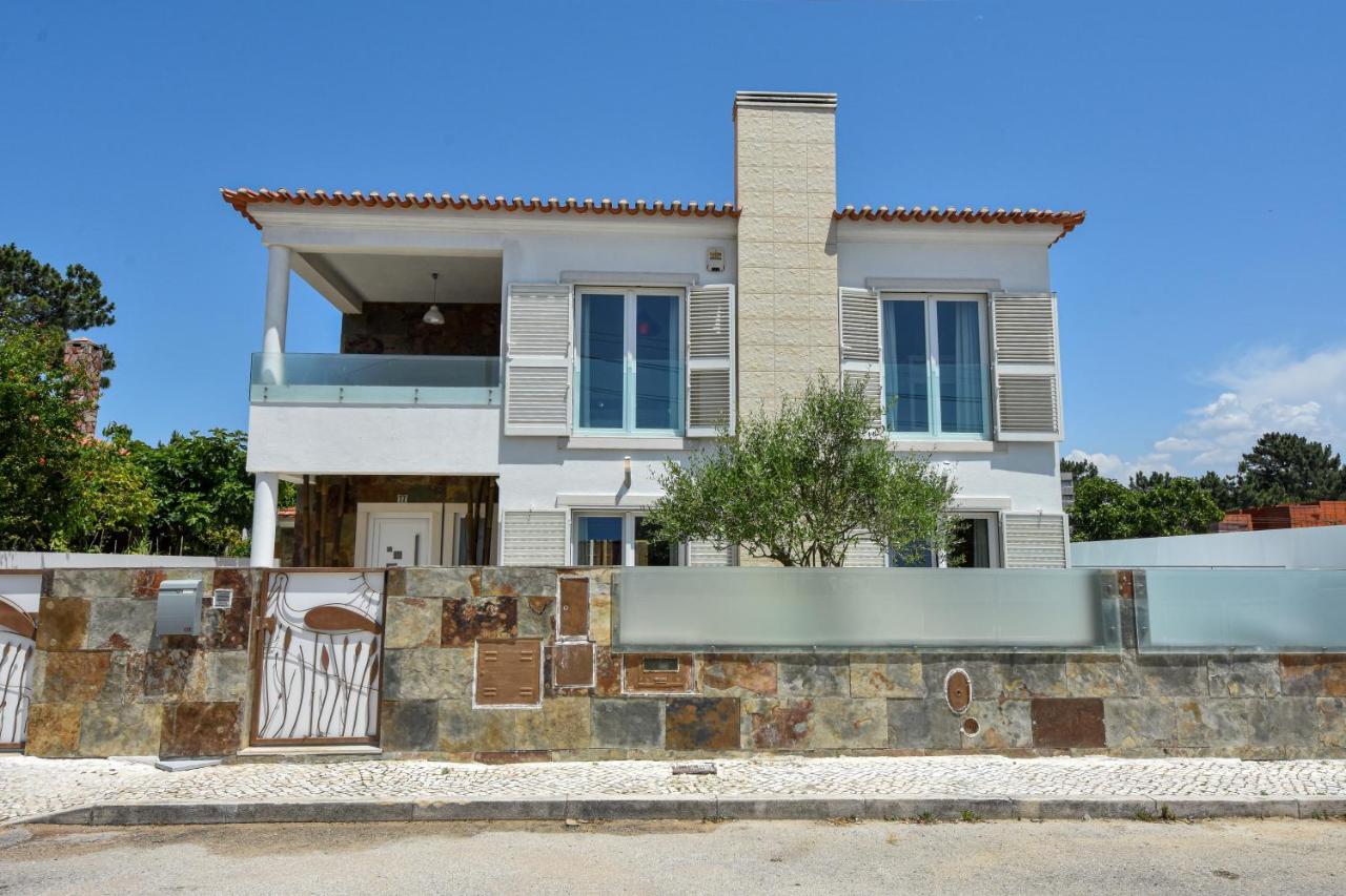 Aroeira Villa With Heated Pool By Golf Course, Beach And Lisbon Kültér fotó