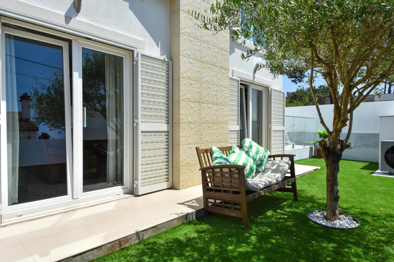Aroeira Villa With Heated Pool By Golf Course, Beach And Lisbon Kültér fotó